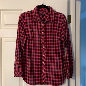 Talbots Pink/Navy plaid button down blouse. Women’s size medium
